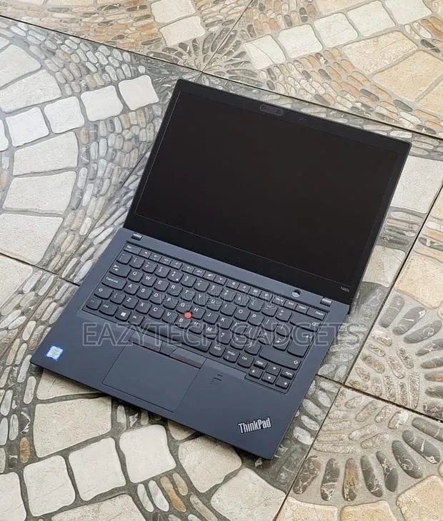 Laptop Lenovo ThinkPad T490s 8GB Intel Core i5 SSD 256GB · Photo 1