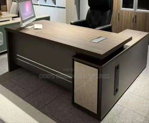 Well Grounded 1.8m Lshape Table · Photo 1