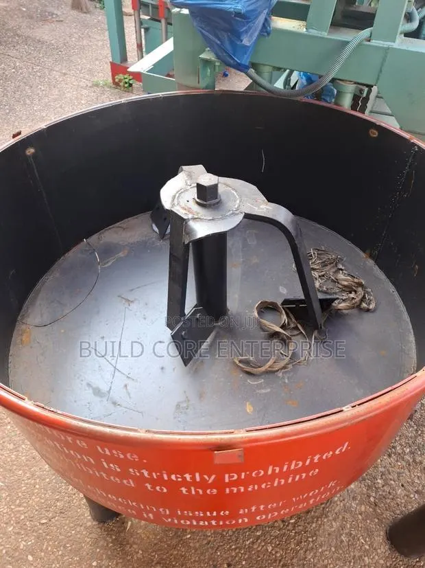 Pan Mixer 350l · Photo 1