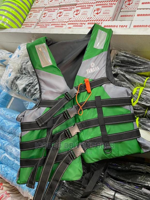 Life Jacket/Life Vest · Photo 4
