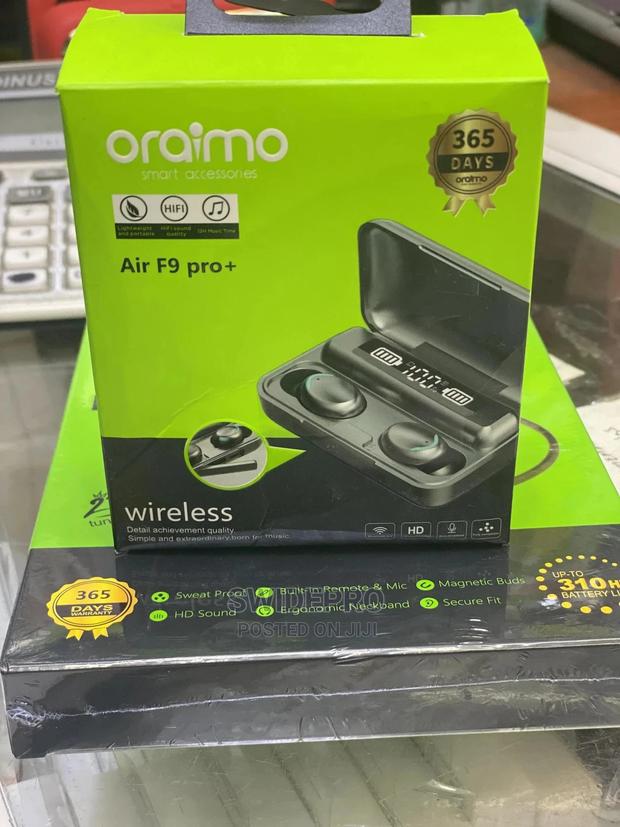 Oraimo V6.0 Wireless Earbuds + Power Bank · Photo 2