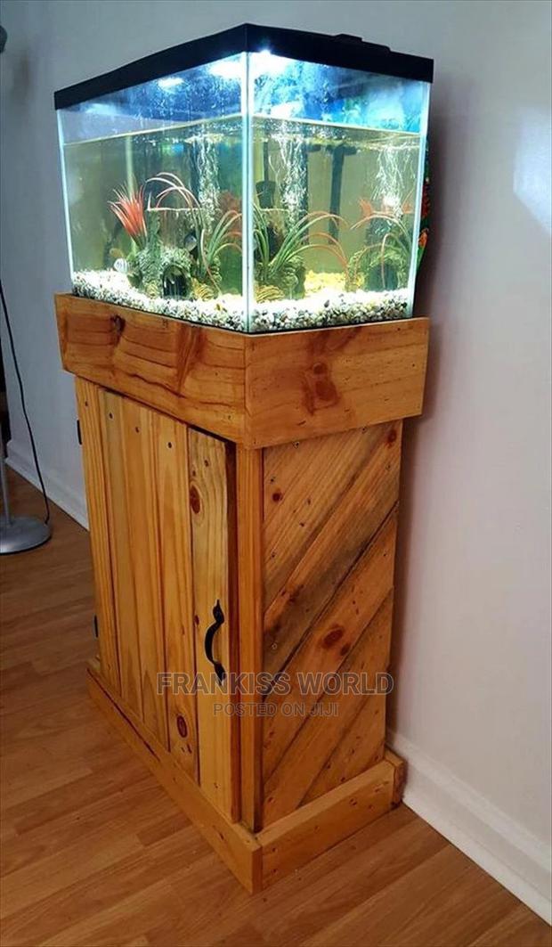 Pallets Stand Aquarium Complete Setup · Photo 2