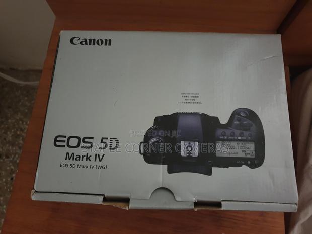 Canon EOS 5D Mark IV Digital Camera 4K Body Only · Photo 1