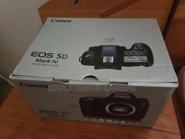 Canon EOS 5D Mark IV Digital Camera 4K Body Only · Photo 2