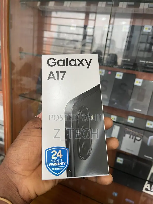 New Samsung Galaxy A17 128 GB Black · Photo 1