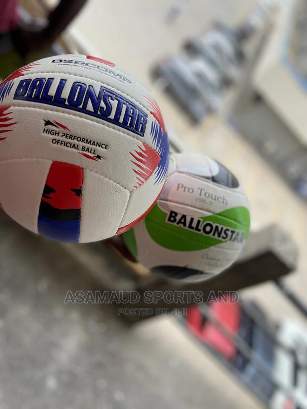 Original Sawn Vollyball at Cool Price · Photo 6