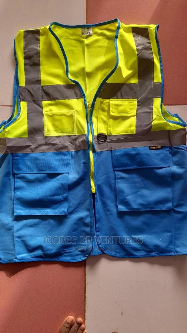 Double Colour Vests · Photo 1