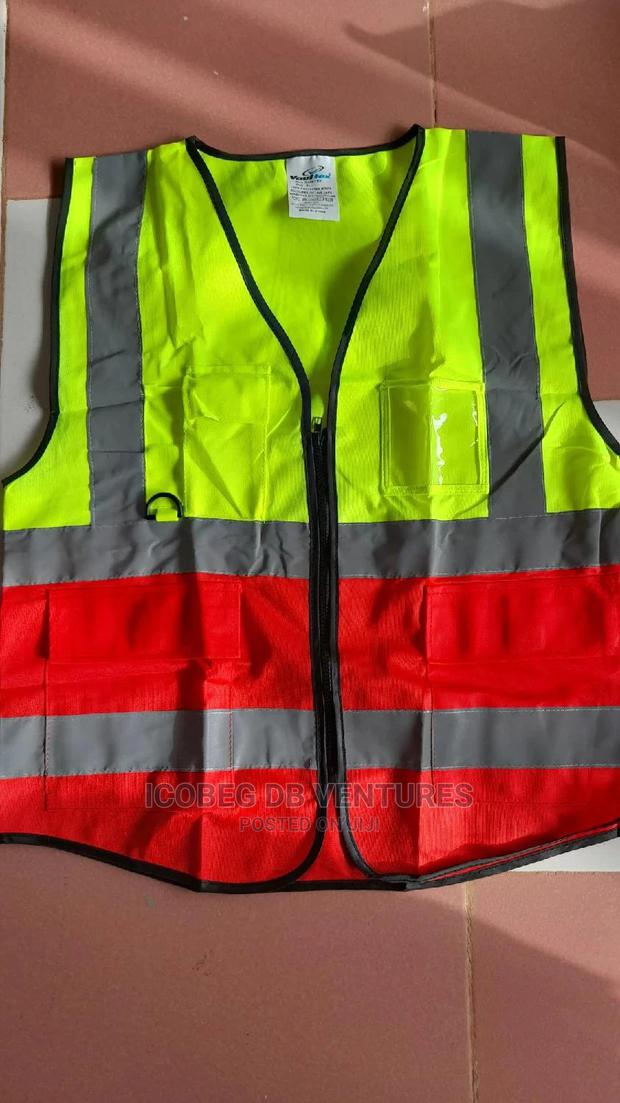Double Colour Vests · Photo 7