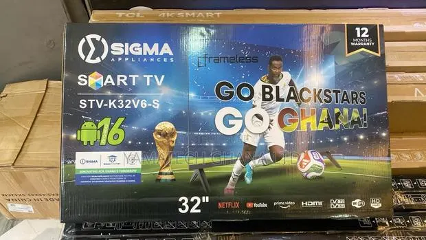 Slim and Flameless Sigma 32inch Smart TV · Photo 1