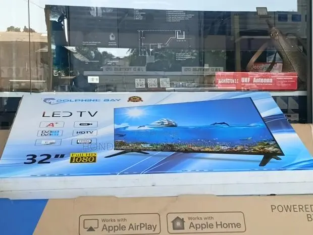 Dolphine Bay Digital TV- Full HD Digital Receiver Built In · Photo 1