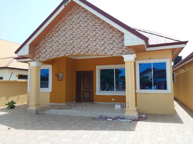 3bdrm House in Bronko Housing, Accra Metropolitan for rent · Photo 1