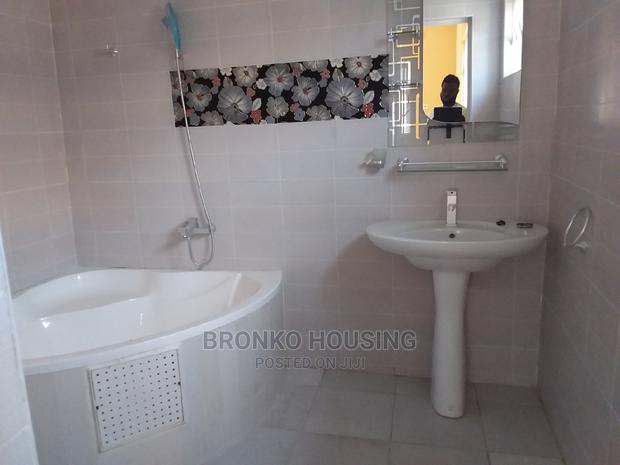 3bdrm House in Bronko Housing, Accra Metropolitan for rent · Photo 4