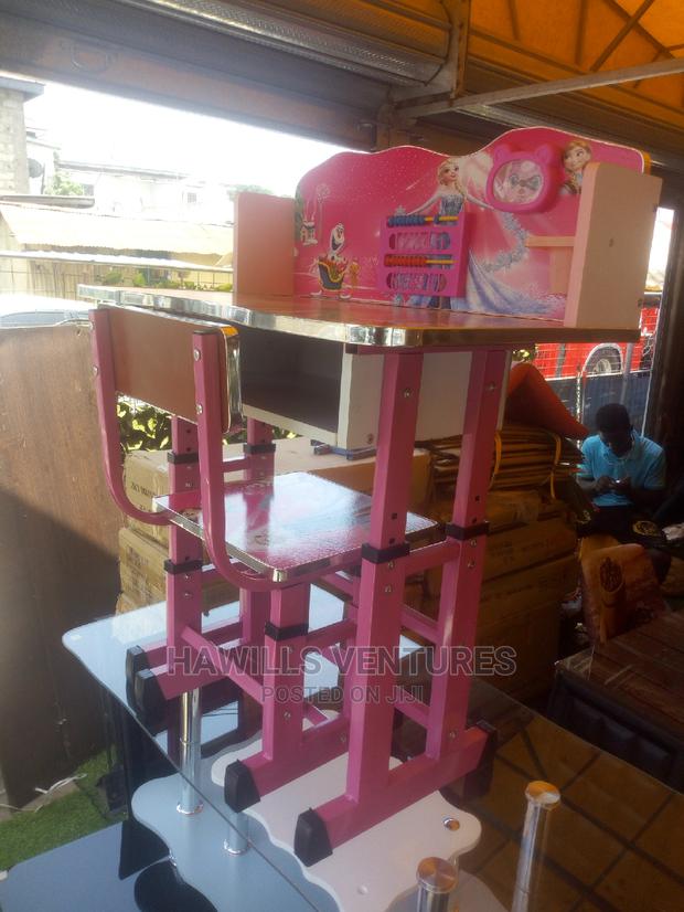 Kids Study Desk · Photo 1
