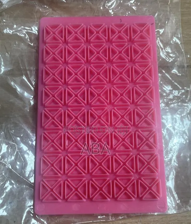 Cake Embossing Mold for Cake Decoration · Photo 1