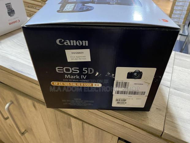 Built-In GPS and Wi-Fi With NFC Canon 5D Mark IV · Photo 1
