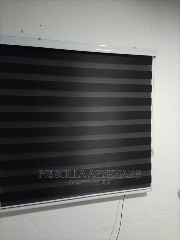Window Blinds · Photo 3