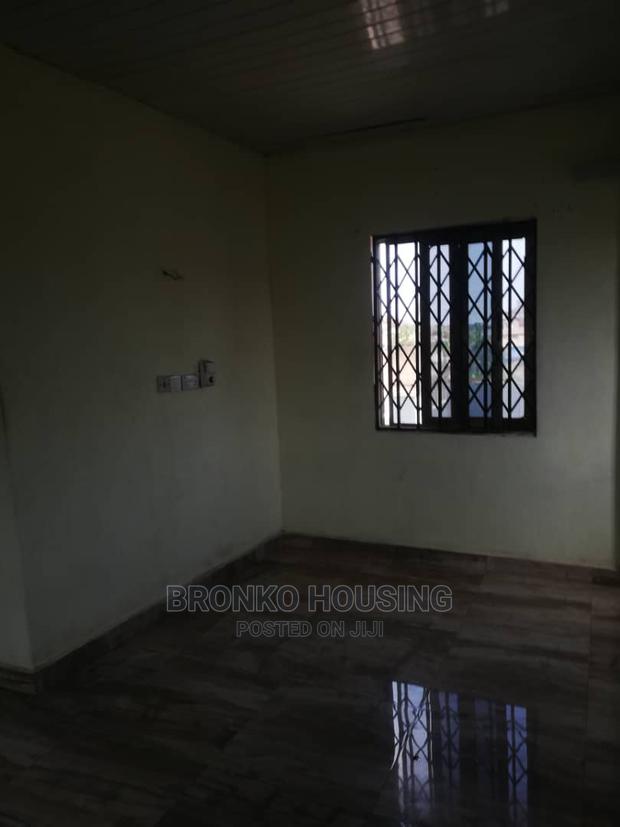 2bdrm Shared Apartment in Bronko Housing, Accra Metropolitan for rent · Photo 4