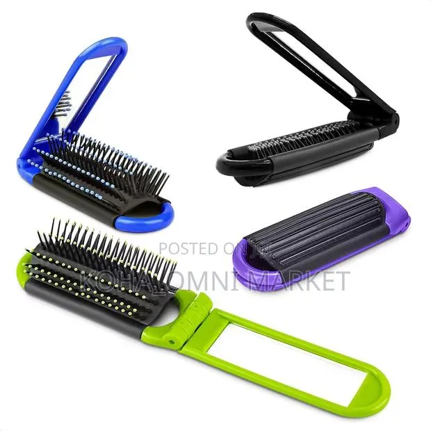 Pocket Mirror and Brush Set · Photo 1