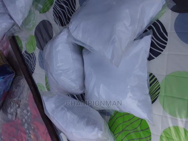 Fibre Throw Pillows · Photo 2
