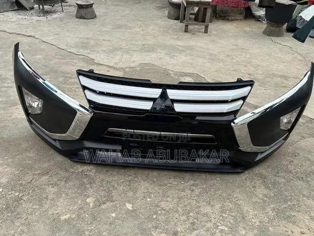 Mitsubishi Eclipse Cross 2018 Front Bumper Complete · Photo 1