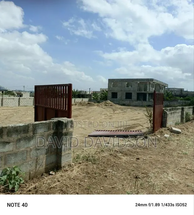 2 Plot of Land at Emef Celebraty · Photo 1