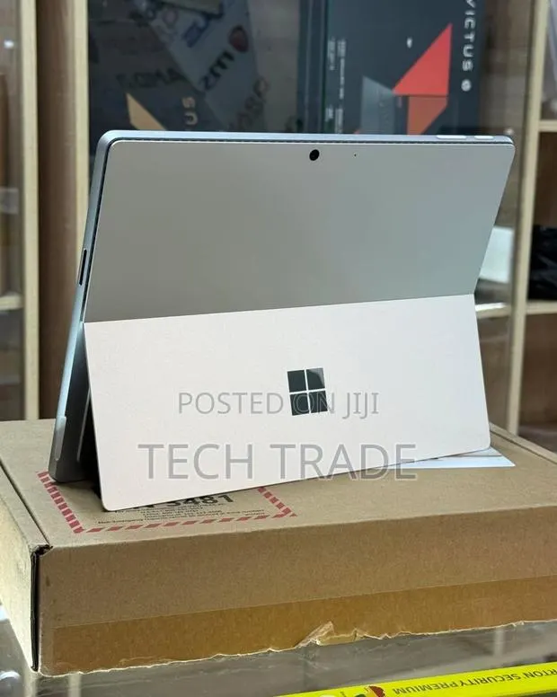 New Microsoft 16GB Qualcomm Snapdragon X Elite SSHD (Hybrid) 512GB · Photo 1