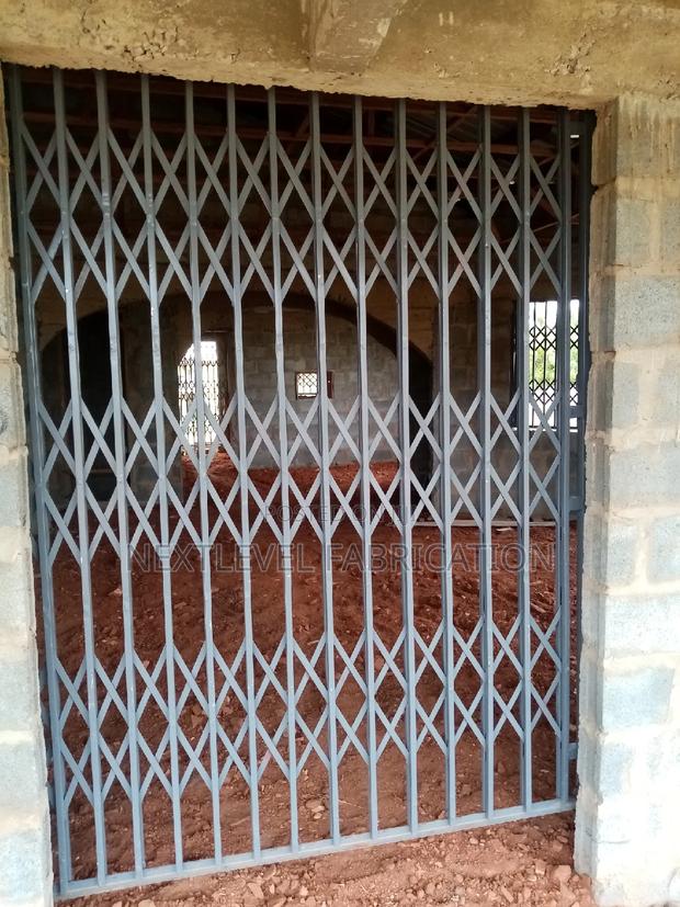 Burglar Proof Windows · Photo 4