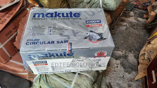 Makute 2200watts Circular Saw 9 Inches · Photo 2