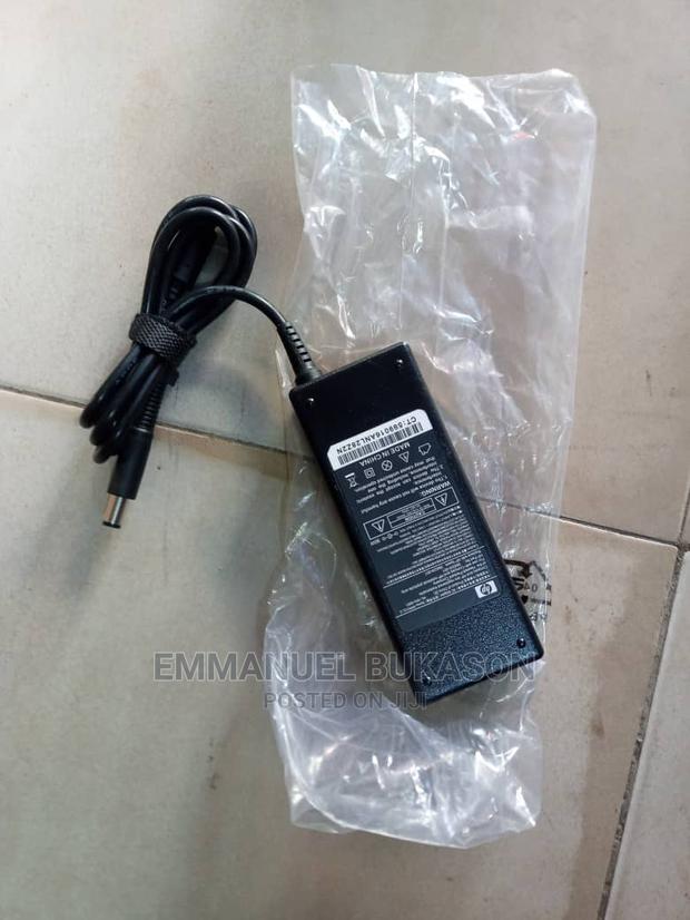 Hp Bigpin Charger · Photo 1