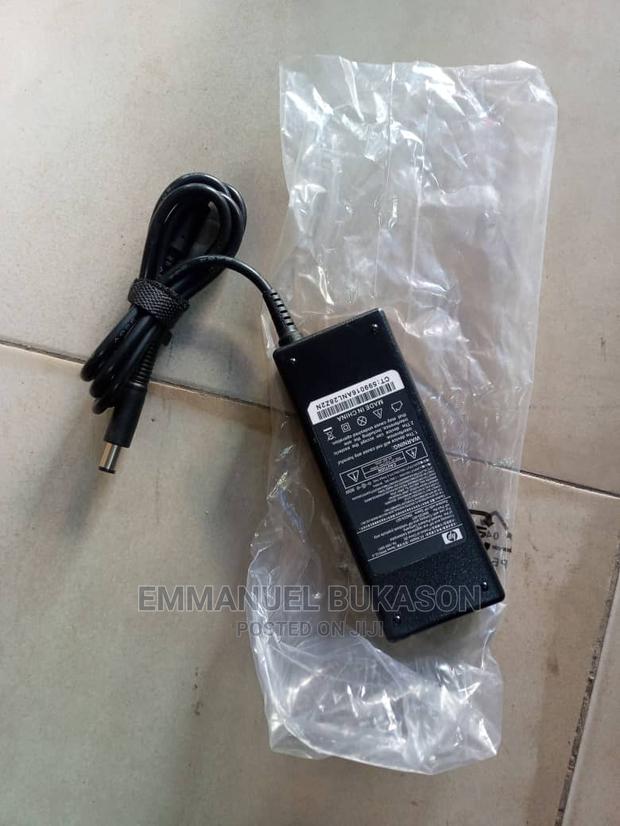 Hp Bigpin Charger · Photo 2