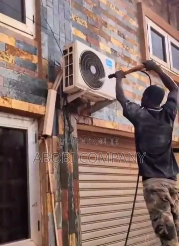 Professional Air Conditioning Service · Photo 1