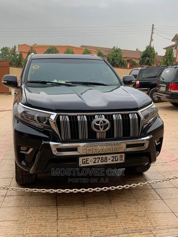 Car Rentals Prado for Rent in Accra . Landcruisers Prados · Photo 2