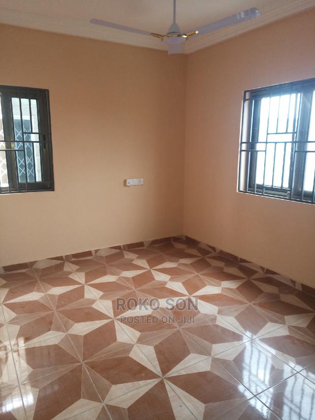 Mini Flat in Dr Roko, Ablekuma for rent · Photo 3