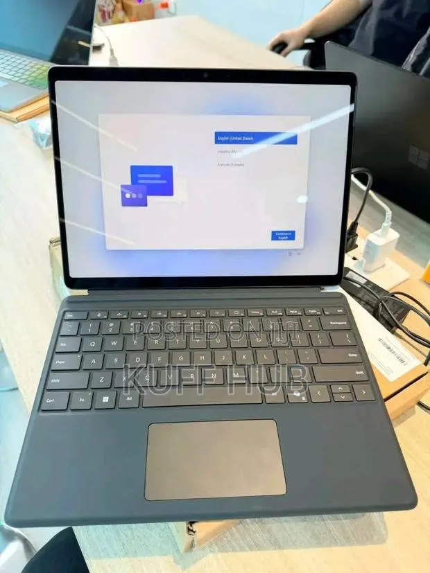 New Microsoft Surface Pro 7 512 GB Silver · Photo 1