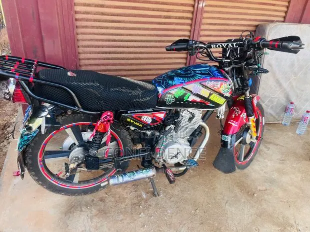 Royal RY125 2024 Black · Photo 1