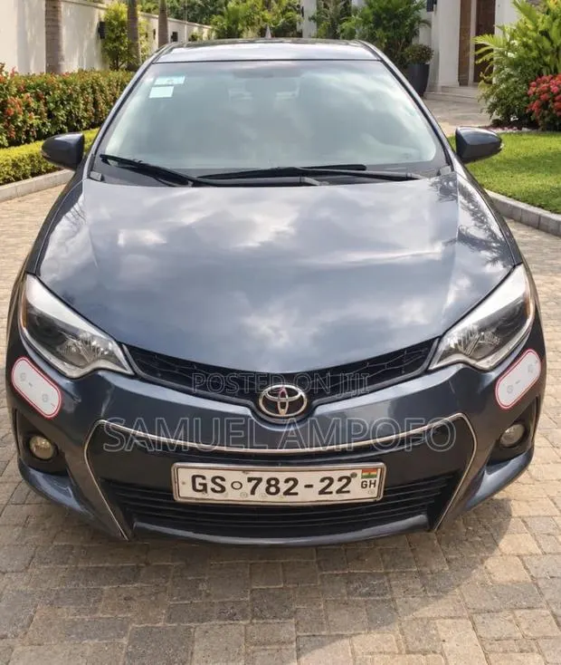 Toyota Corolla S 4dr Sedan (1.8L 4cyl CVT) 2016 Gray · Photo 1