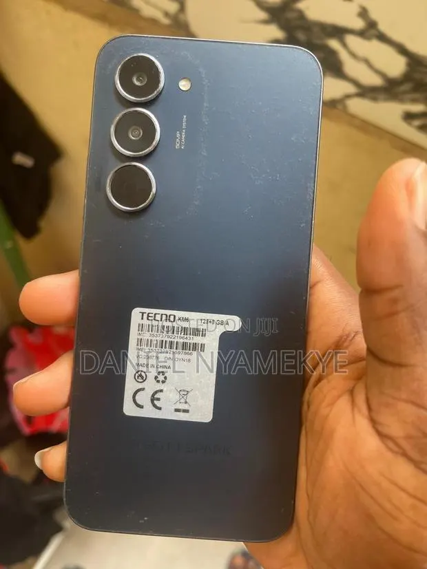 Tecno Spark 40 Pro 128 GB Black · Photo 1