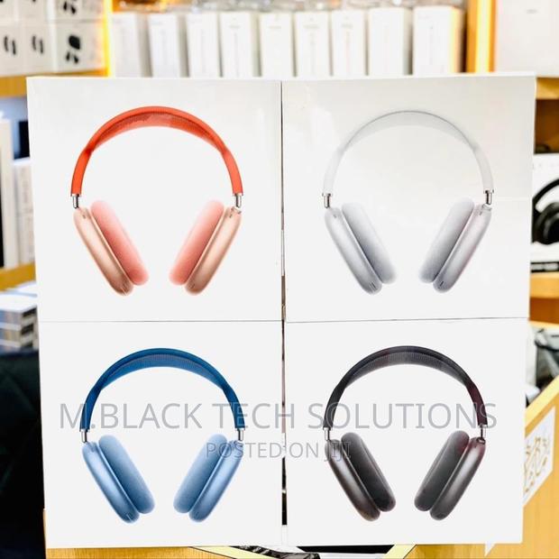 New Apple Airpods Max · Photo 1