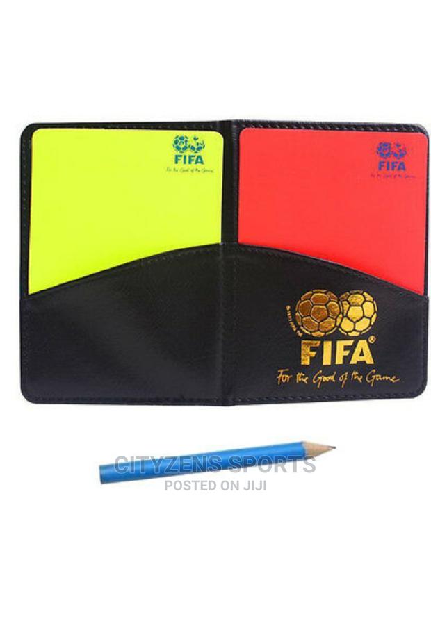 Referee Card · Photo 1