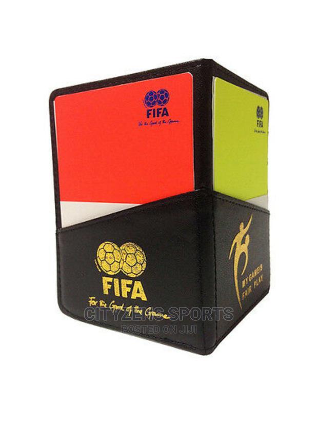 Referee Card · Photo 3