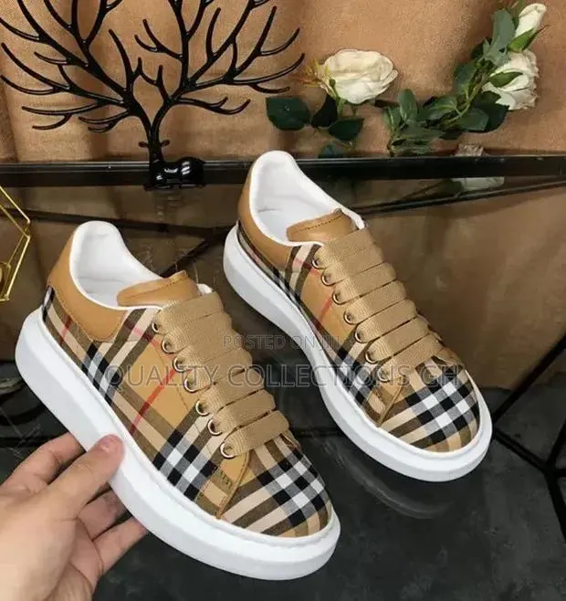 Burberry Vintage Check Low · Photo 1