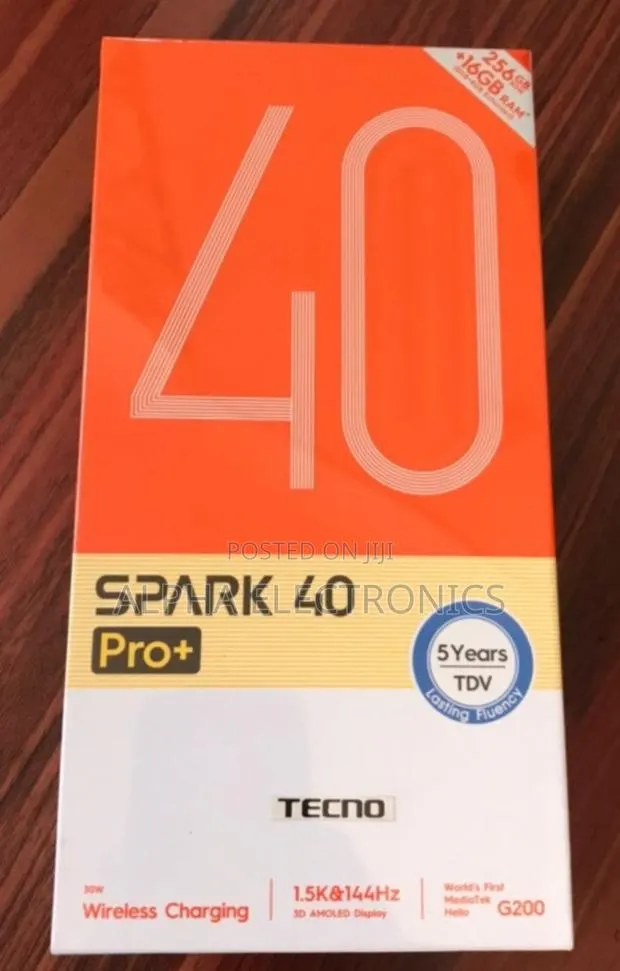New Tecno Spark 40 Pro+ 256 GB Gold · Photo 1