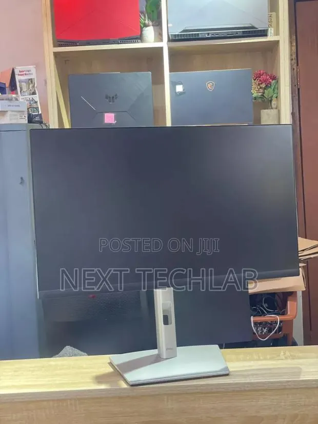 Dell P2422h Monitor · Photo 1