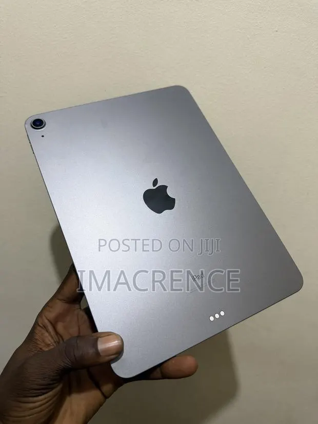 Apple iPad Air (2020) Wi-Fi 64 GB Gray · Photo 1