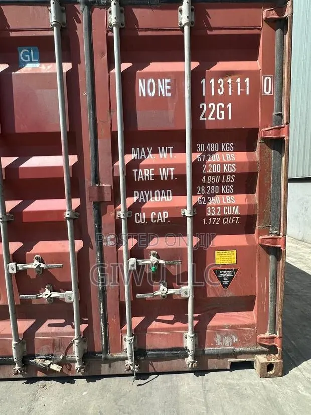 Shipping Containers · Photo 1