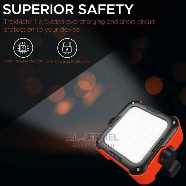 Promate 1000lm/7.2w Outdoor LED Light+10000mah Power Bank · Photo 4
