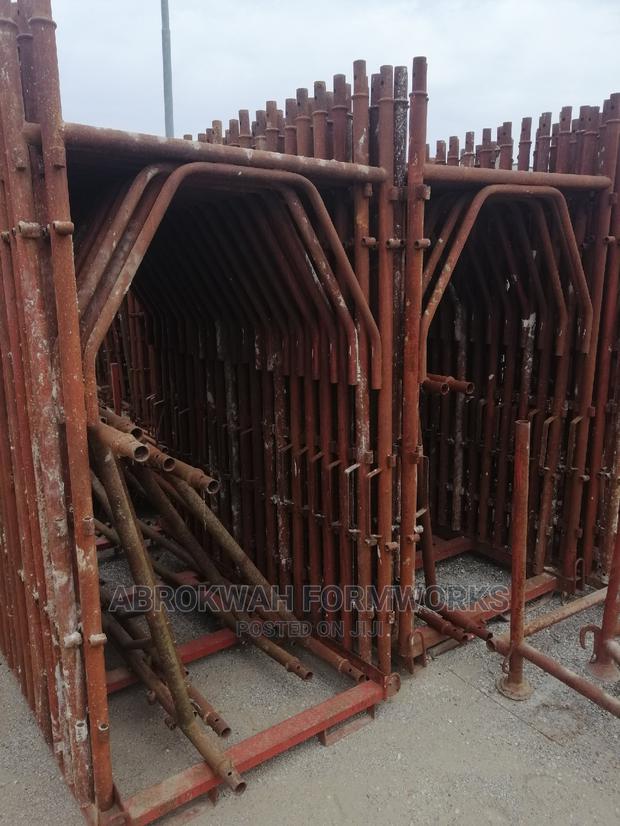 Steel Decking/No Ply Wood/Formwork · Photo 8