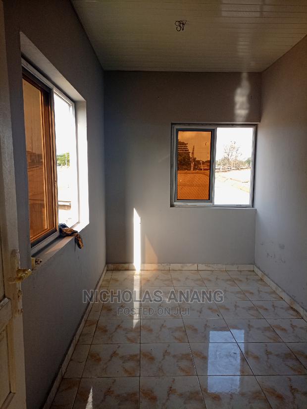 1bdrm House in New Town for rent · Photo 8