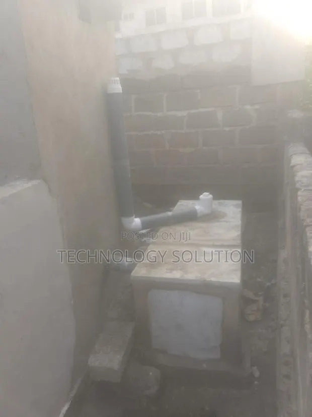 Special Offer: New WC, Biodigester and Soak · Photo 1