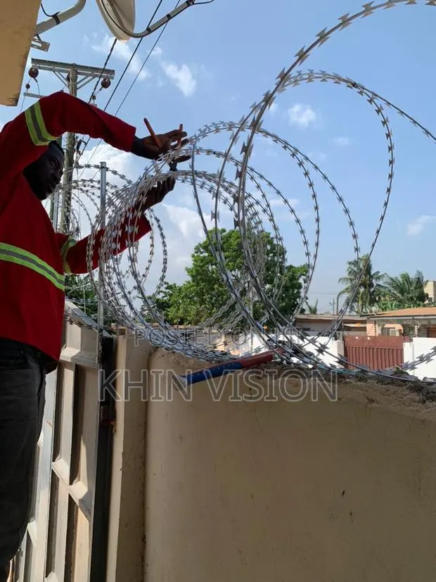 Security Fencing ( Razor Fence) · Photo 1
